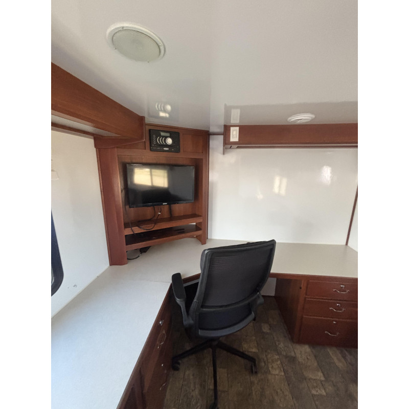 BlackBull Office Trailer BlackBull Office Trailer